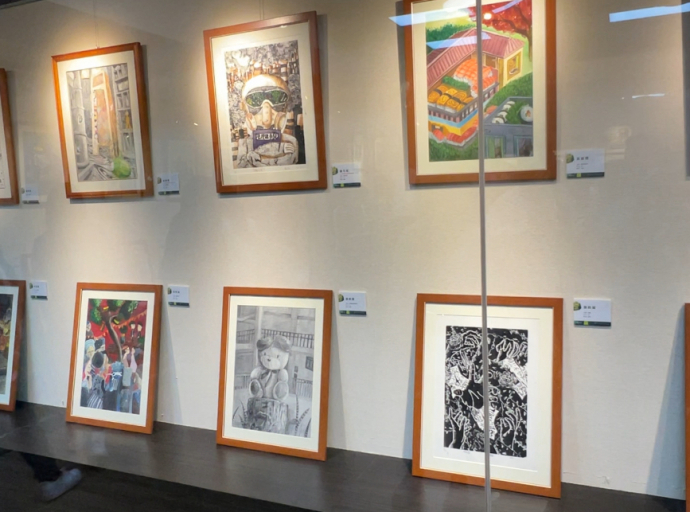 彰化藝術高中國中部美術班畢業展3/20止在市立圖書館展出