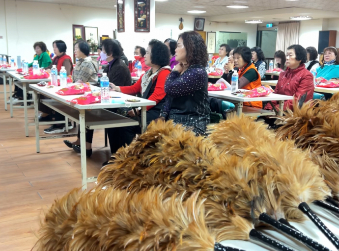 溪湖鎮婦女會開會不忘推廣民俗技藝 詐騙猖狂縣長呼籲民眾不要落入詐騙陷阱