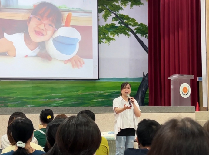 愛閱田中 首場演講沈雅琪老師 「當孩子生命中的貴人」